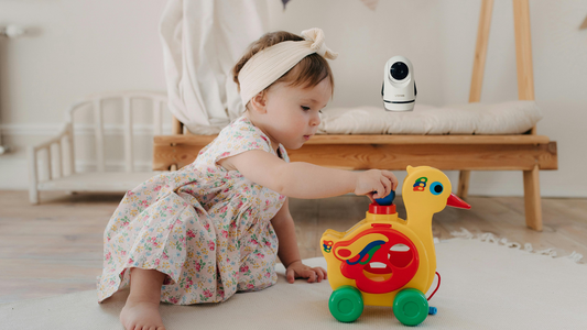 Baby Motor Skills Development in Week 4 of 6-Month-Olds