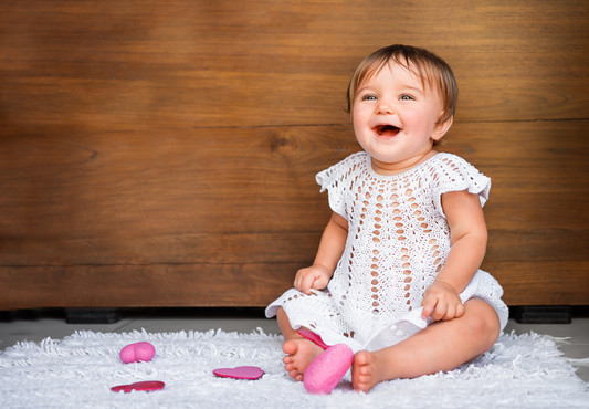 Supporting Your Second week of the third month’s Development: Hand-Eye Coordination and the Power of Touch